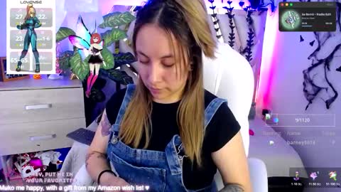 Alex   .    online show from November 14, 2025, 8:51 pm