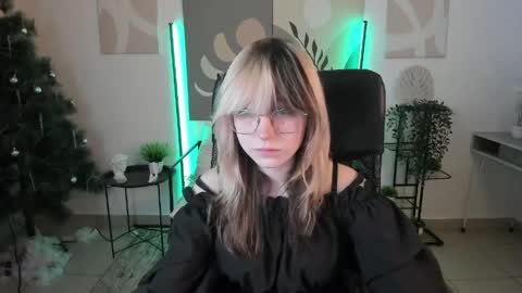 Nyx online show from May 18, 2026, 4:51 am