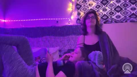 Nyx and Charon online show from January 10, 2026, 4:09 pm