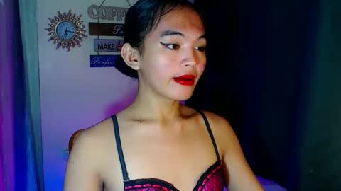 Snapshot of nyxie_fox69 chatting on December 17, 2025, 2:12 pm ITS ME NYXIEE online show from December 17, 2025, 2:12 pm