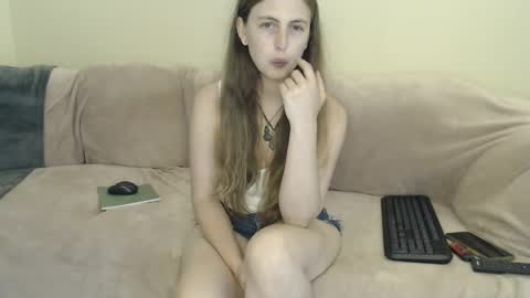 Stef  Derek online show from January 1, 2025, 1:47 am