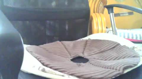 obahiro823844 online show from September 20, 2025, 6:47 am