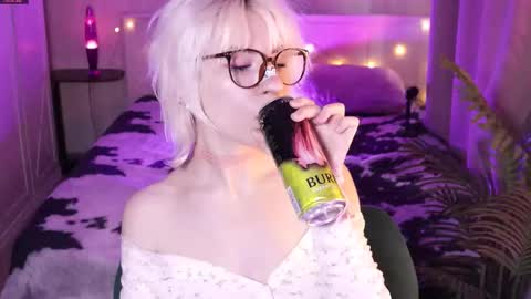 Moonlight online show from February 19, 2026, 8:54 am