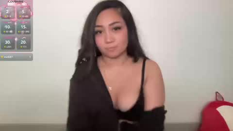 obeyesmexx online show from October 10, 2025, 9:03 pm
