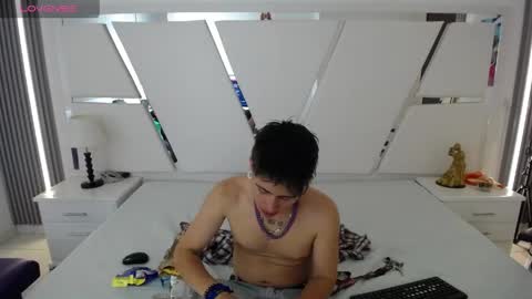Snapshot of oblivionlove chatting on May 7, 2026, 9:53 pm oblivionlove online show from May 7, 2026, 9:53 pm