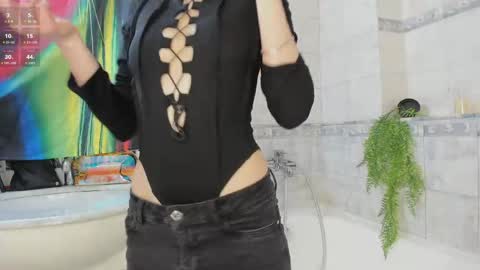 Snapshot of obsidiva chatting on May 29, 2026, 2:15 pm Elis online show from May 29, 2026, 2:15 pm
