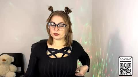 Snapshot of oceanflame5 chatting on October 14, 2025, 12:50 pm oceanflame5 online show from October 14, 2025, 12:50 pm