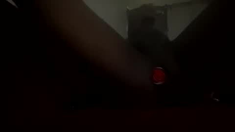 Snapshot of octavia_cd chatting on December 16, 2025, 12:10 pm Kira online show from December 16, 2025, 12:10 pm