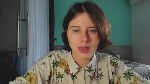 Snapshot of octopussy69x chatting on December 16, 2024, 3:40 am Evie online show from December 16, 2024, 3:40 am