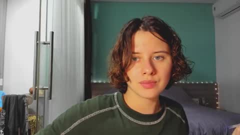 Snapshot of octopussy69x chatting on December 27, 2024, 12:34 pm Evie online show from December 27, 2024, 12:34 pm