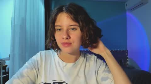 Snapshot of octopussy69x chatting on January 4, 2025, 11:43 am Evie online show from January 4, 2025, 11:43 am