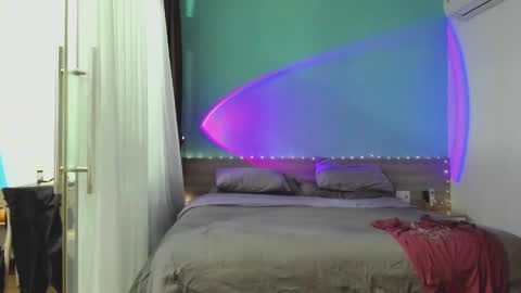 Snapshot of octopussy69x chatting on January 21, 2025, 2:15 pm Evie online show from January 21, 2025, 2:15 pm