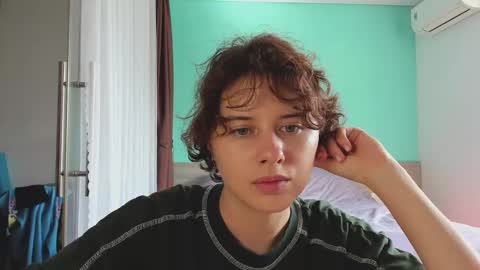 Snapshot of octopussy69x chatting on January 23, 2025, 6:28 am Evie online show from January 23, 2025, 6:28 am