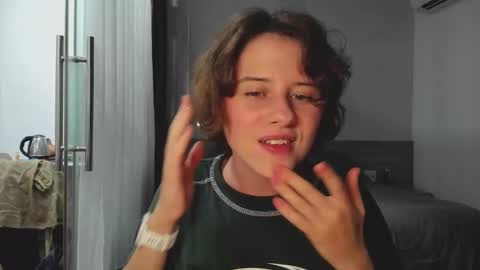 Snapshot of octopussy69x chatting on March 2, 2025, 2:43 pm Evie online show from March 2, 2025, 2:43 pm