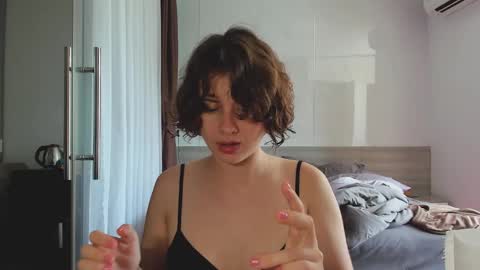 Snapshot of octopussy69x chatting on March 3, 2025, 6:15 am Evie online show from March 3, 2025, 6:15 am