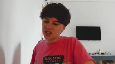 Snapshot of octopussy69x chatting on January 8, 2026, 8:16 am Evie online show from January 8, 2026, 8:16 am