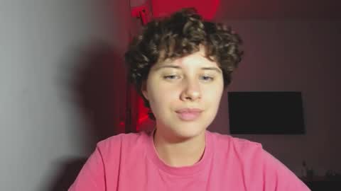 Snapshot of octopussy69x chatting on February 8, 2026, 1:25 pm Evie online show from February 8, 2026, 1:25 pm