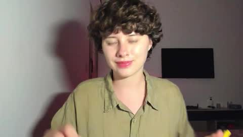 Snapshot of octopussy69x chatting on February 25, 2026, 1:43 pm Evie online show from February 25, 2026, 1:43 pm