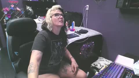 Oddy With A Body online show from February 23, 2026, 1:47 am