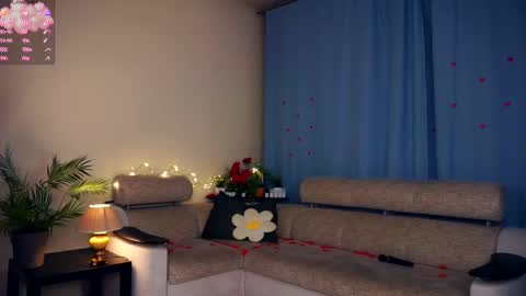 Snapshot of odellabowman chatting on February 22, 2025, 12:27 am Night Odella Bowman Julia online show from February 22, 2025, 12:27 am