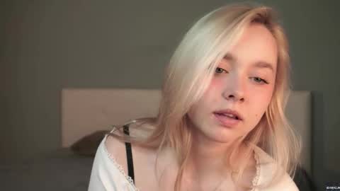 Snapshot of odelynbrower chatting on October 16, 2025, 8:21 pm Alice online show from October 16, 2025, 8:21 pm