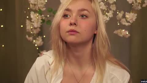 Snapshot of odelynbrower chatting on November 3, 2025, 7:37 pm Alice online show from November 3, 2025, 7:37 pm