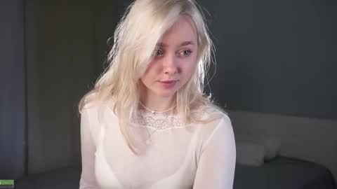 Snapshot of odelynbrower chatting on November 25, 2025, 9:48 pm Alice online show from November 25, 2025, 9:48 pm