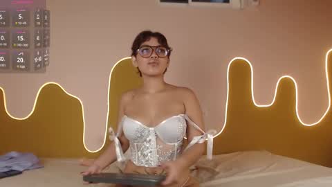 odeth_ online show from February 7, 2025, 2:40 am