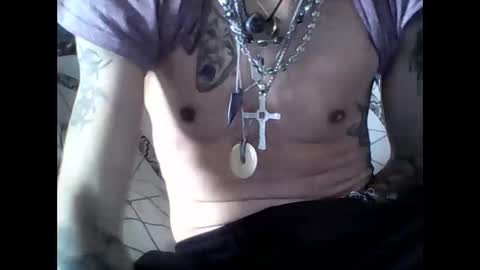 oedipe666cam online show from March 6, 2026, 2:46 pm