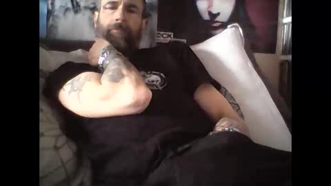 Snapshot of oedipe666 chatting on April 18, 2026, 6:06 am oedipe666cam online show from April 18, 2026, 6:06 am