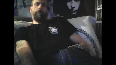 Snapshot of oedipe666 chatting on April 20, 2026, 3:53 am oedipe666cam online show from April 20, 2026, 3:53 am