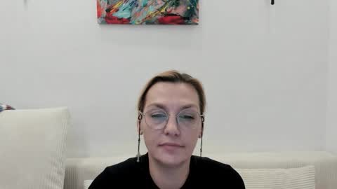 Snapshot of oeigesmik chatting on March 30, 2026, 10:16 am oeigesmik online show from March 30, 2026, 10:16 am