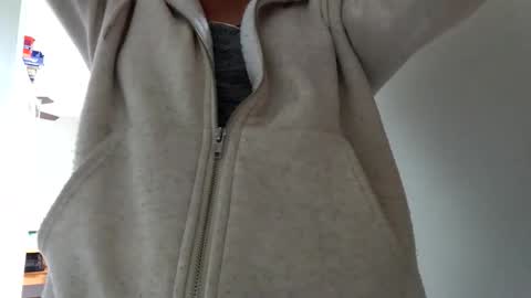 Snapshot of ofbeautifuldisasterrrr chatting on October 22, 2025, 4:51 pm onlyfansbeautifuldisasterrrr online show from October 22, 2025, 4:51 pm