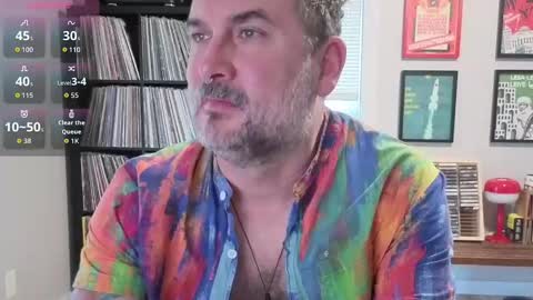 Snapshot of office_dad chatting on November 29, 2025, 8:34 pm Office Dad online show from November 29, 2025, 8:34 pm