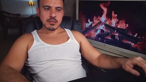 Snapshot of officeman7 chatting on January 30, 2025, 4:34 pm officeman7 online show from January 30, 2025, 4:34 pm