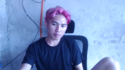 Snapshot of officialkael chatting on January 8, 2026, 8:38 am kael online show from January 8, 2026, 8:38 am