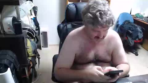 Snapshot of ogre57 chatting on December 14, 2024, 6:20 pm Woman message me men do not make demands and dont ask for pm only ladies. online show from December 14, 2024, 6:20 pm