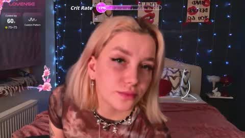 oh_my_julia online show from February 4, 2026, 9:42 pm