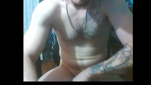 Snapshot of oh_you_know69 chatting on December 26, 2024, 8:32 pm who dares toss me some tips lets have fun online show from December 26, 2024, 8:32 pm