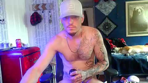 Snapshot of oh_you_know69 chatting on October 11, 2025, 6:39 pm who dares toss me some tips lets have fun online show from October 11, 2025, 6:39 pm