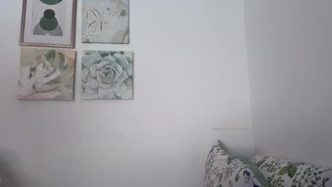 Snapshot of ohanna_ chatting on April 22, 2026, 3:24 pm ohanna_ online show from April 22, 2026, 3:24 pm