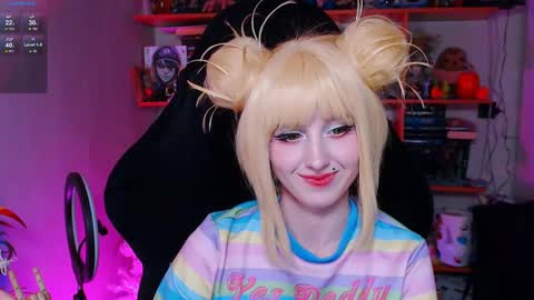 Clementine  Clem  online show from December 13, 2024, 10:51 am