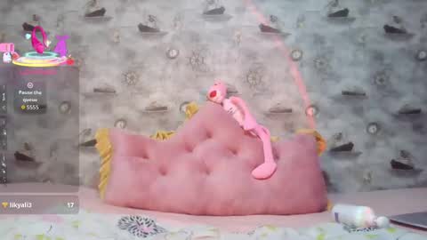 Nina online show from September 11, 2025, 11:05 pm