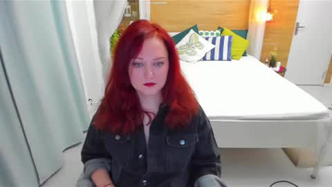 Snapshot of ohladyplease chatting on February 17, 2026, 8:55 am OhLadyPlease online show from February 17, 2026, 8:55 am