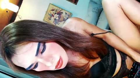 Snapshot of ohlalasamanthaxxx143 chatting on June 14, 2026, 5:15 pm IM CHIE DONT FORGET TO FOLLOW ME MAKE ME SMILE HERE THUMB UP FOR 25TOK online show from June 14, 2026, 5:15 pm