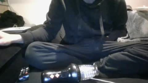 Snapshot of ohmibodslave chatting on December 17, 2024, 7:15 pm TheDee online show from December 17, 2024, 7:15 pm