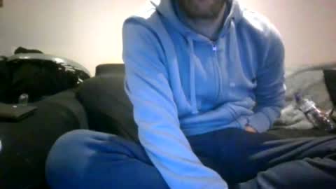 Snapshot of ohmibodslave chatting on March 6, 2025, 7:43 pm TheDee online show from March 6, 2025, 7:43 pm