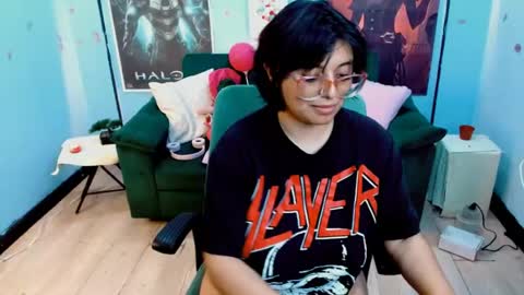 ohmysqueak online show from May 11, 2026, 1:55 am