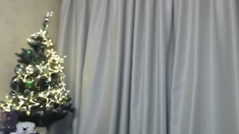 Snapshot of ohsweetiren chatting on December 22, 2024, 10:49 am Iren online show from December 22, 2024, 10:49 am