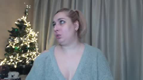 Snapshot of ohsweetiren chatting on January 3, 2025, 7:06 am Iren online show from January 3, 2025, 7:06 am